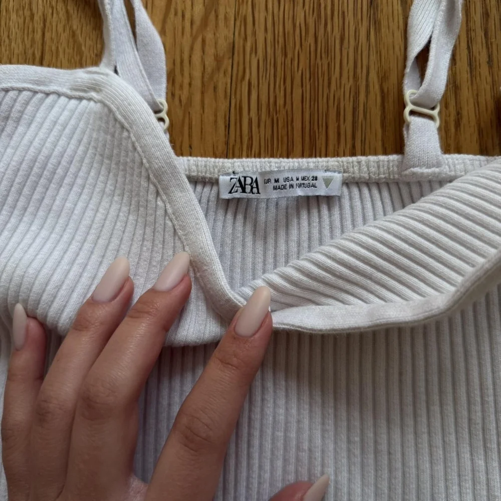 Women's Cream Ribbed Tank Top - Picture 3 of 3